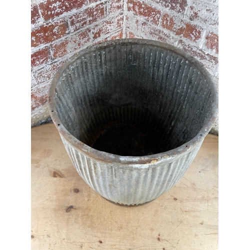 40 - Galvanised Dolly Tub Solid Base