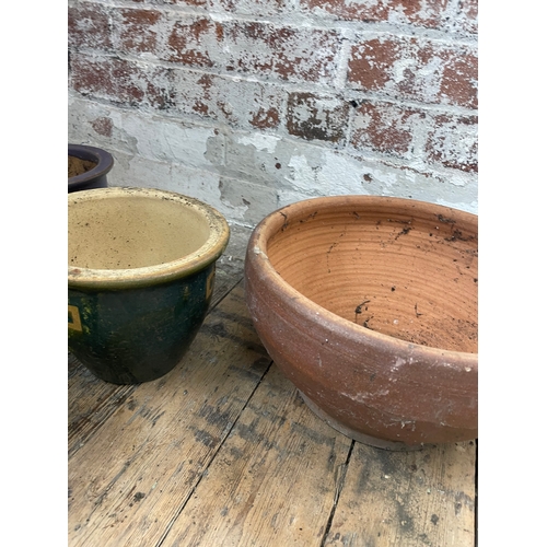 303B - Terracotta & Soneware Plant Pots