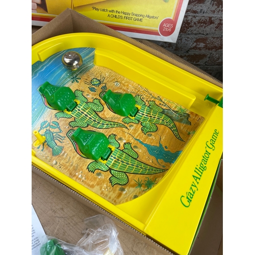 154C - Ideal Games Vintage Crazy Alligator Game Good Condition