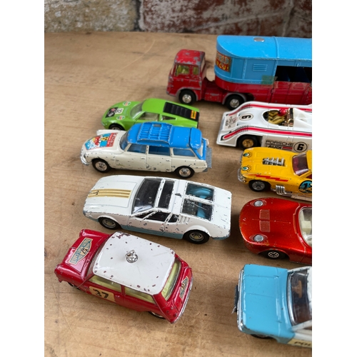 142 - 18 Vintage Corgi Die Cast Cars