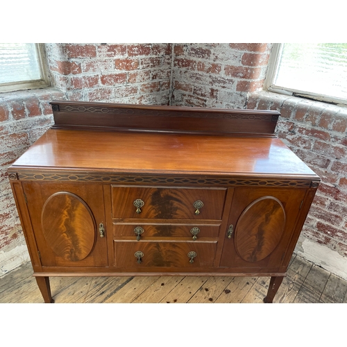 418 - Edwardian Sideboard Made By H. Leemig, House Furnisher 29 Lister Lane Halifax.