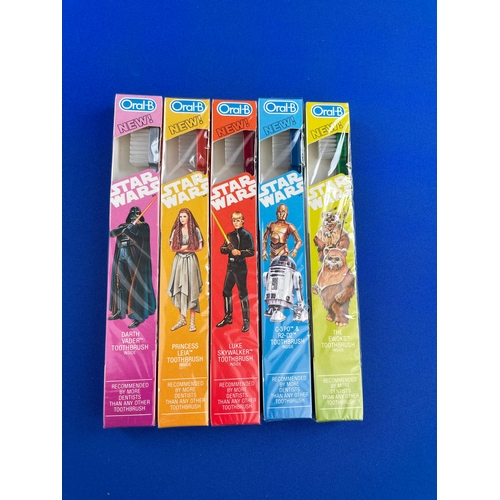 100 - Set Of 5 Vintage 1980s OralB Star Wars Tooth Brushes