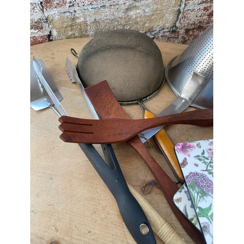 335 - Various Vintage Kitchenware Items Inc. Hand Painted Wisteria Teapot Stand Signed Alison Markham.