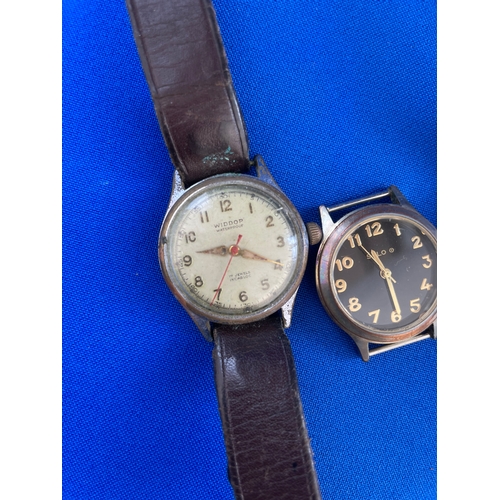 32 - Vintage Watches & Gold Plated Straps