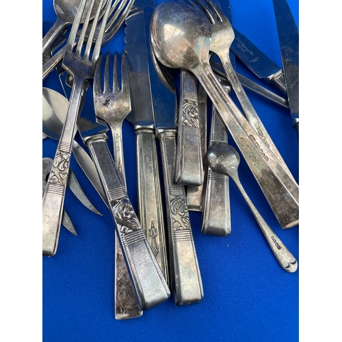 122 - Quality Silver Plated & EPNS Flatware