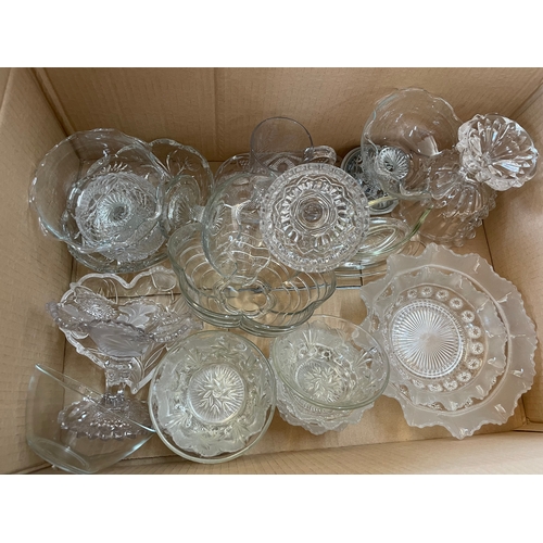 354 - Box Of Vintage & Antique Glass Items