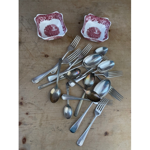 138 - Mixed Lot Of Vintage Flatware & Enoch Wedgwood Woodland Pattern Bowls.