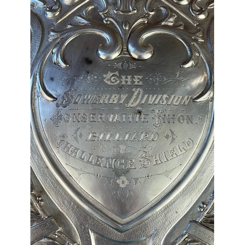 25 - Large Hallmarked Silver Billiards Trophy. Walker & Hall Sheffield 1901. Silver Weight 780g. Local In... 