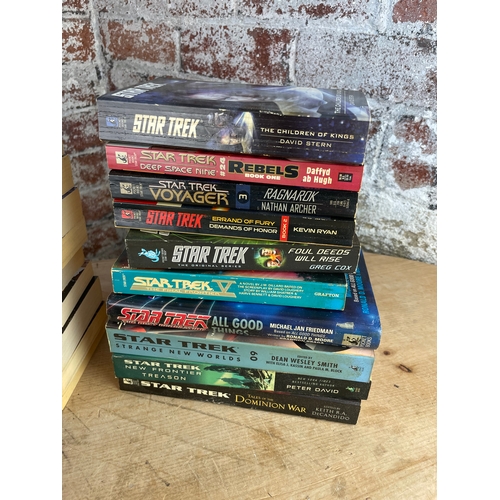 315 - Selection Of Star Trek SciFi Books 50 In Total