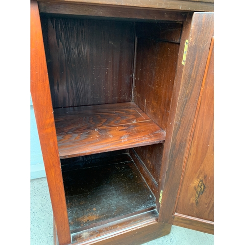 370 - Quality Vintage Pot/Bedside Cupboard