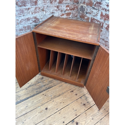 404 - Mid Century Record Player Cabinet With Vinyl Storage Underneath