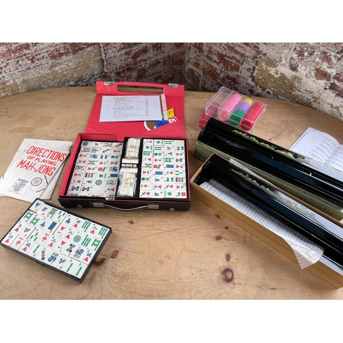 238 - Dragon Brand Mah Jong Set With Lacquered Tile Holders & Poker Chips.