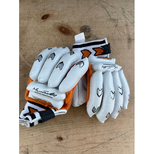 344 - Boys Cricket Gloves, GM Left Hand Hero 303