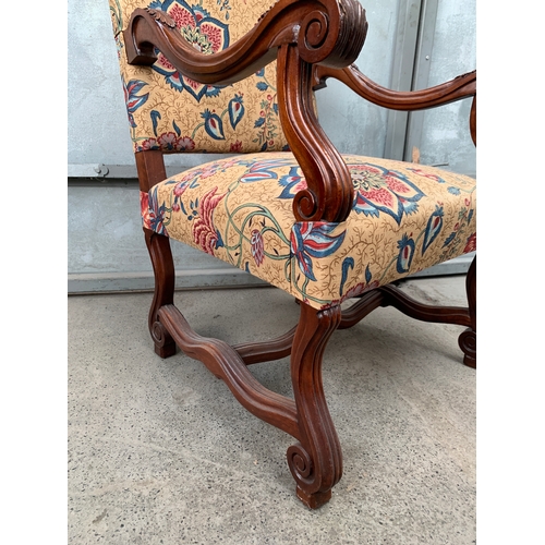 431 - Exceptional Quality Ous de Mouton Arm Chair