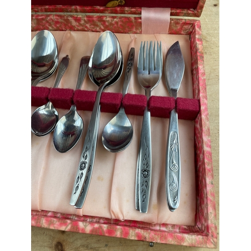 312 - Vintage Jacoberg Cutlery Canteen