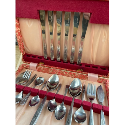 312 - Vintage Jacoberg Cutlery Canteen