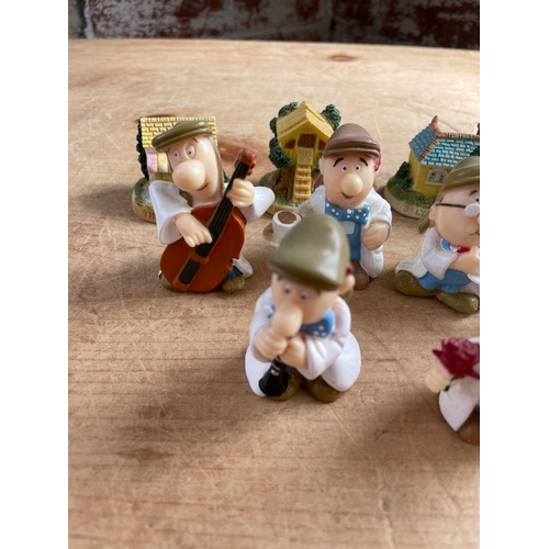 307 - Tetley Tea Collectable Miniatures