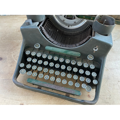 296 - Vintage Bar Lock Typewriter a/f