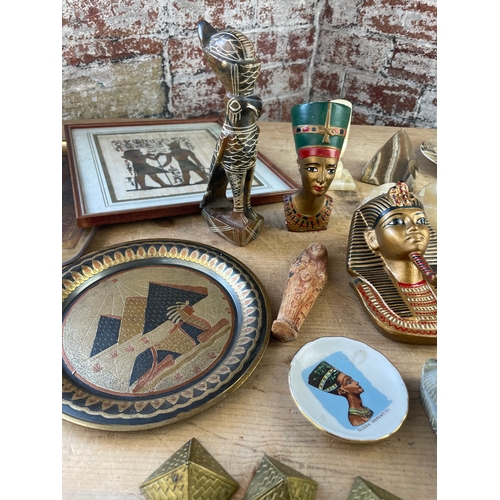 279 - Group Of Egypt Related Items