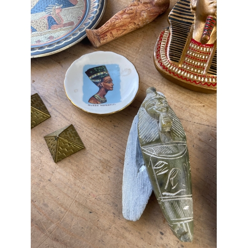 279 - Group Of Egypt Related Items