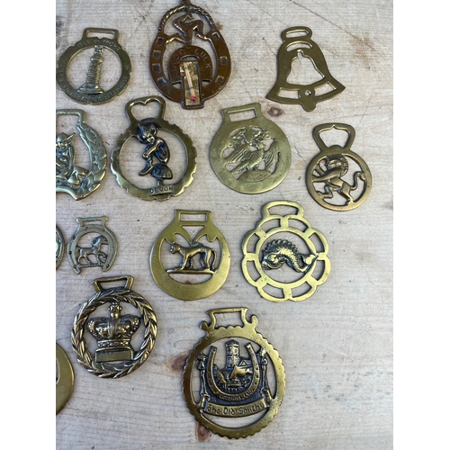 234 - Horse Brasses Inc. Miniature & Vintage