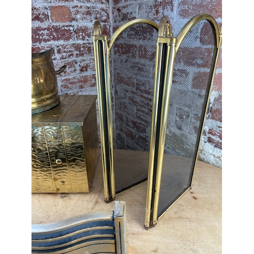 218 - Brass Fireside Items Inc. Horseshoe Companion Set, Fire Guard, Coal Box & Scuttle.