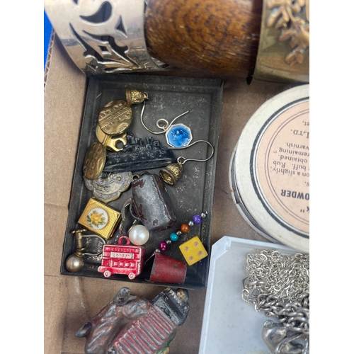 292 - Tray Of Small Collectables Inc. Charms & Clay Pipes