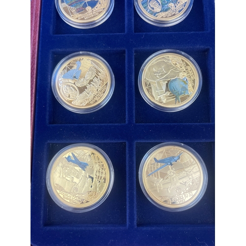 48 - Windsor Mint History Of Aviation, Presentation Box Of Commemorative Gold Plated Coins.