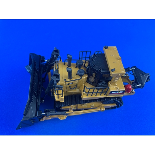 82 - Hui Na Huina Die Cast Engineering Model 1:50 Scale Earthmover