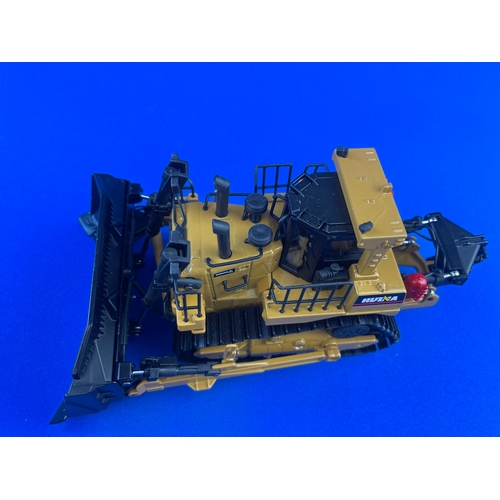 82 - Hui Na Huina Die Cast Engineering Model 1:50 Scale Earthmover