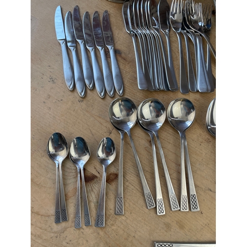 119 - 42 Piece Oneida Cutlery Set With Other Quality Flatware Items, EPNS Tray, Wine Bottle Holder Etc.