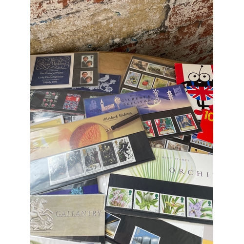 122 - Large Quantity Of Royal Mail Mint Stamps & First Day Covers