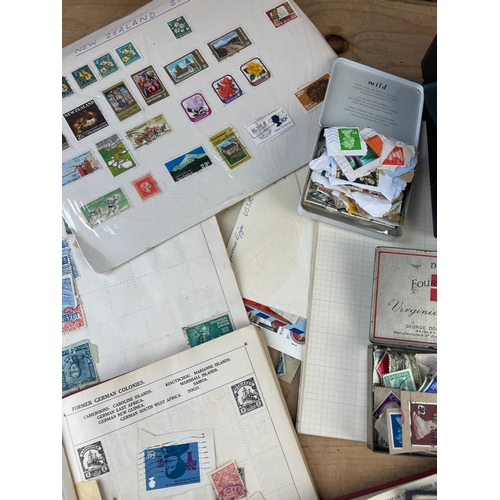 124 - Collection Of Vintage Stamps From Around The World