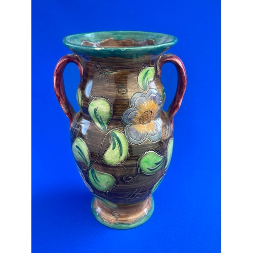 378 - Shorter & Sons Medina Art Deco Hand Crafted Vase