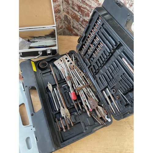 447 - Group Of Tools & Tool Kits Inc. Taps & Dies