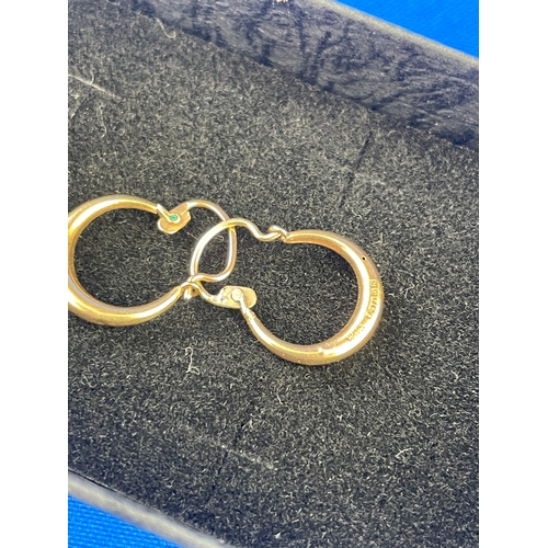 15 - Pair Of 9ct Gold Hooped Earrings .7g