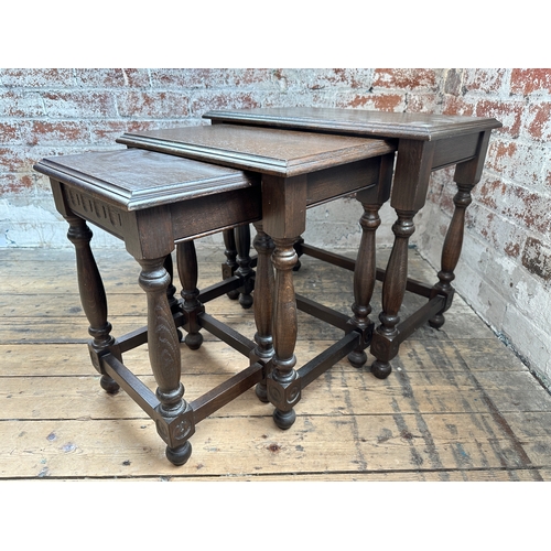 583 - Solid Set of Nesting Tables