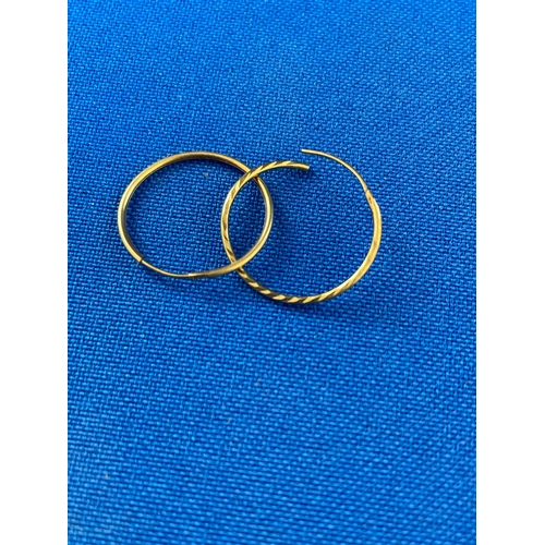 37 - 9ct Gold Hoop Earrings .29g