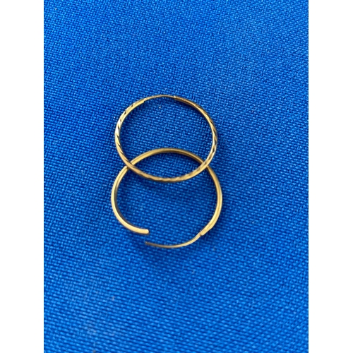 37 - 9ct Gold Hoop Earrings .29g