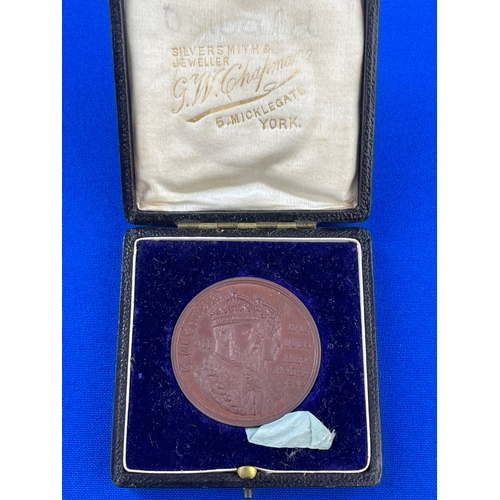 56 - 1902 York Minster Medal Commemorating The Coronation. In Case Of Issue