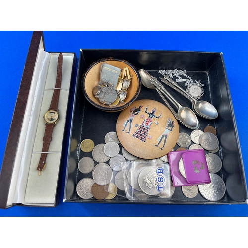 45 - Vintage Jewellery Items Inc. Silver Locket, Ladies Watch & Coinage