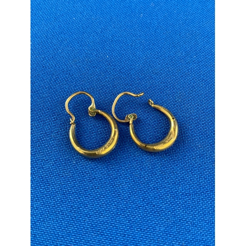 20 - 375, 9ct Gold Hoop Earrings .8g