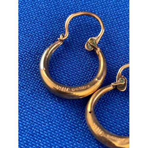 20 - 375, 9ct Gold Hoop Earrings .8g