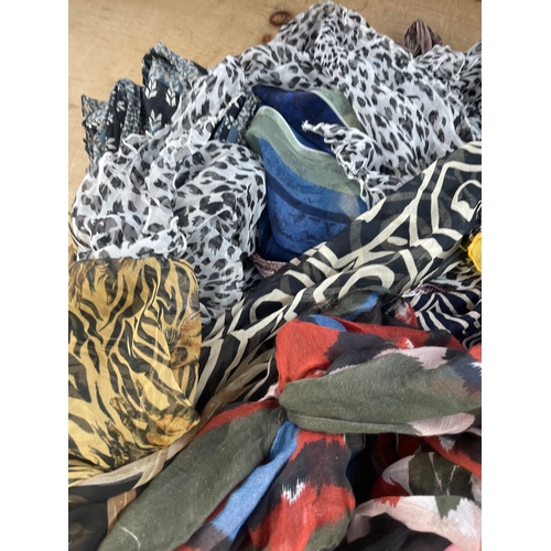 433 - Approximately 20 Ladies Scarves