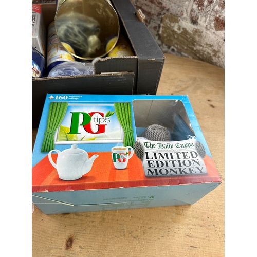 156 - Box Of PG Tips,Tetley Tea & Lurpack Collectable Items