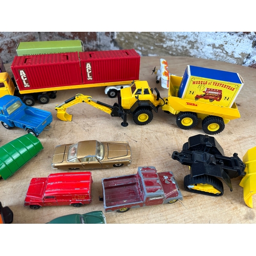 81 - Collection Of Vintage Die Cast Vehicles Inc. James Bond, Magic Roundabout, Thunderbirds,  Corgi, Mat... 