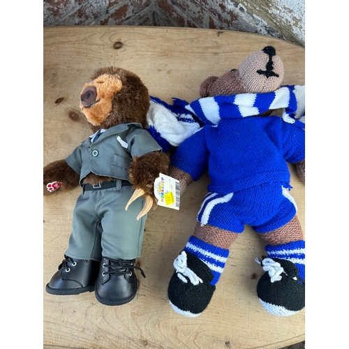 420 - Large Collection Of Soft Toys, Some Singing. Inc Build a Bear & Knitted Football Bear.