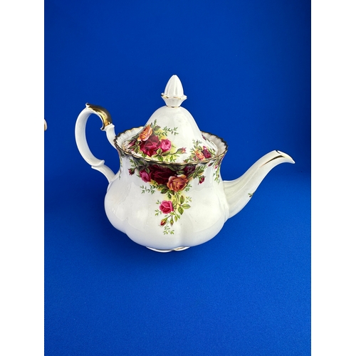 252 - Royal Albert Old Country Roses Tea Pot & Beswick Horse (chip top ear)