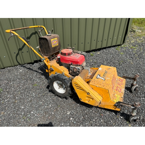 359 - Turner Grass Master 22 Flail Mower with Honda GXV340 Engine - Untested - Please note, although local... 