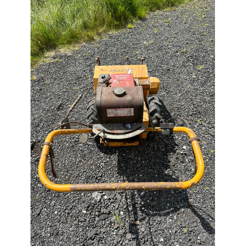 359 - Turner Grass Master 22 Flail Mower with Honda GXV340 Engine - Untested - Please note, although local... 